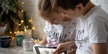 Effective Screen Time Rules for 6-10 Year Olds: Expert Advice - Cover Image